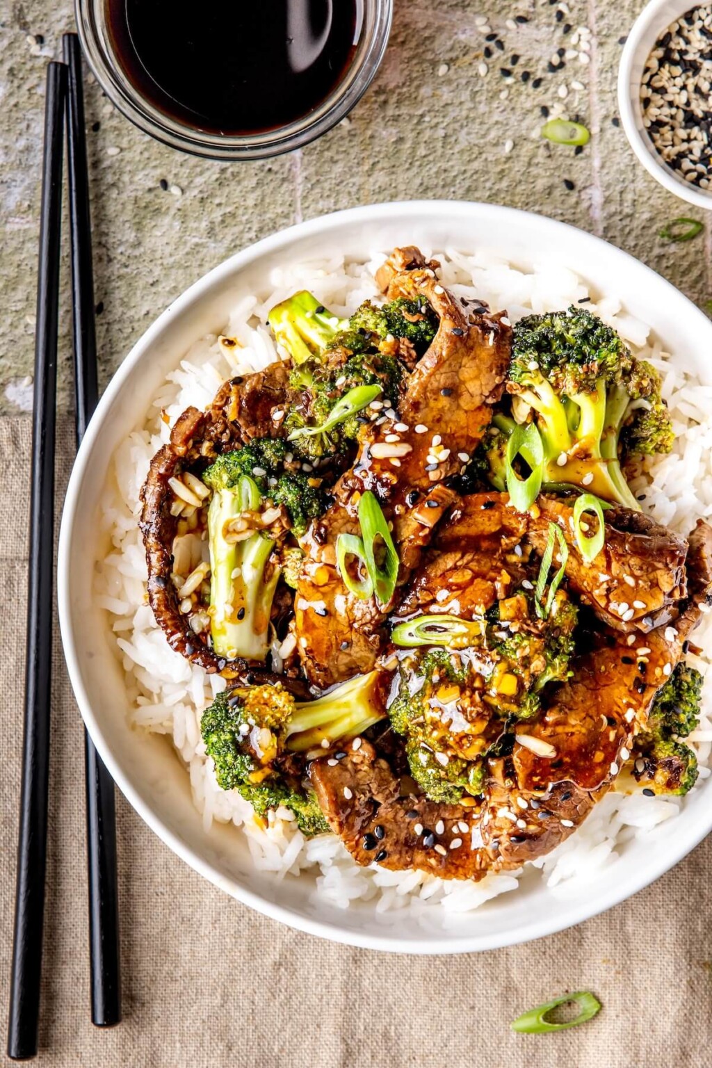 EASY ONE PAN BEEF AND BROCCOLI