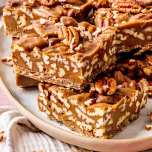 No Bake Pecan Pie Bars - Olivia Adriance