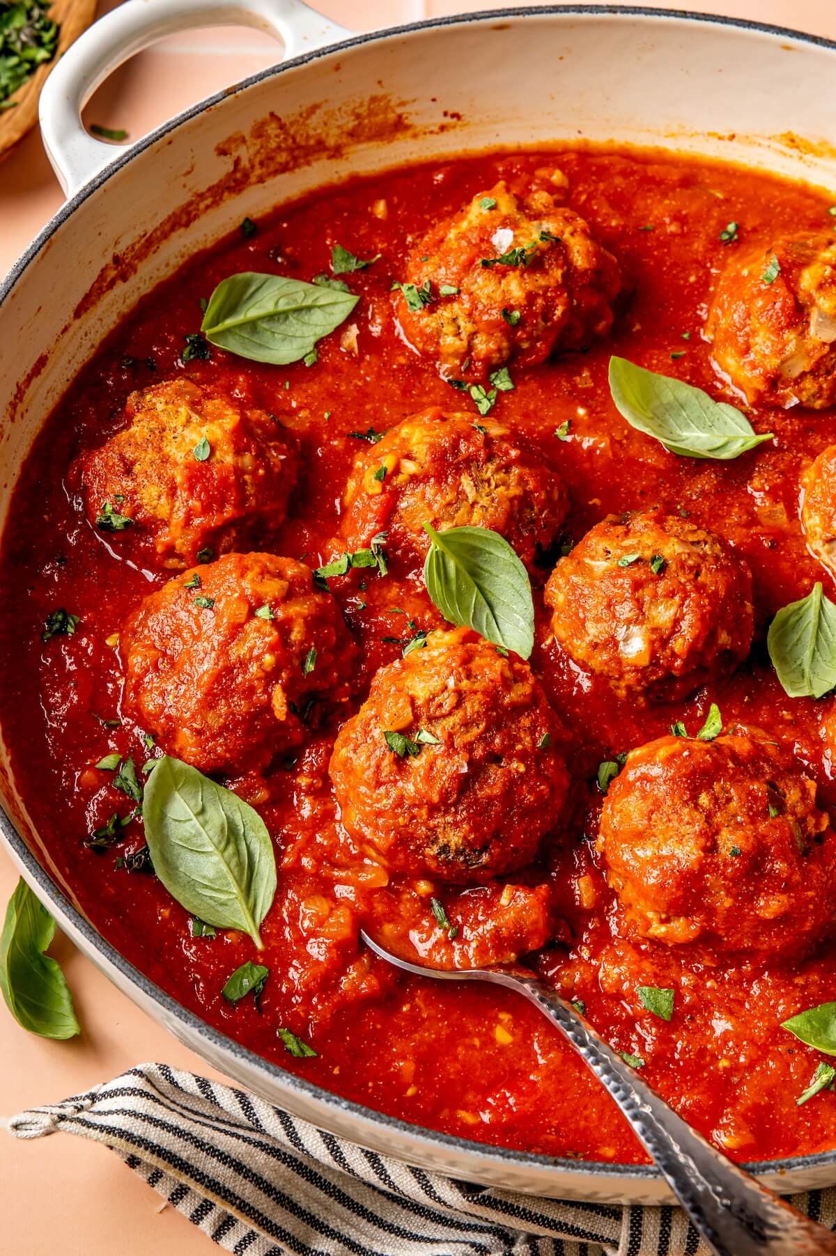 DAIRYFREE STOVETOP MEATBALLS
