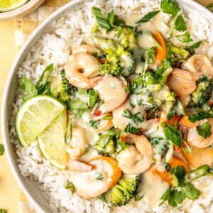 Simple Shrimp and Veggie Green Curry - Olivia Adriance