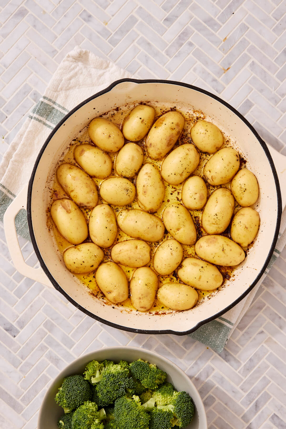 How to Make Honey Mustard Chicken and Potatoes Step 2