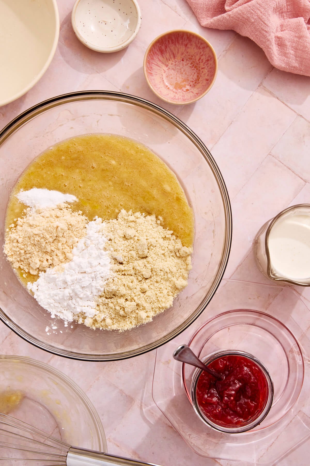 How to Make Strawberries and Cream Smash Cake Step 2