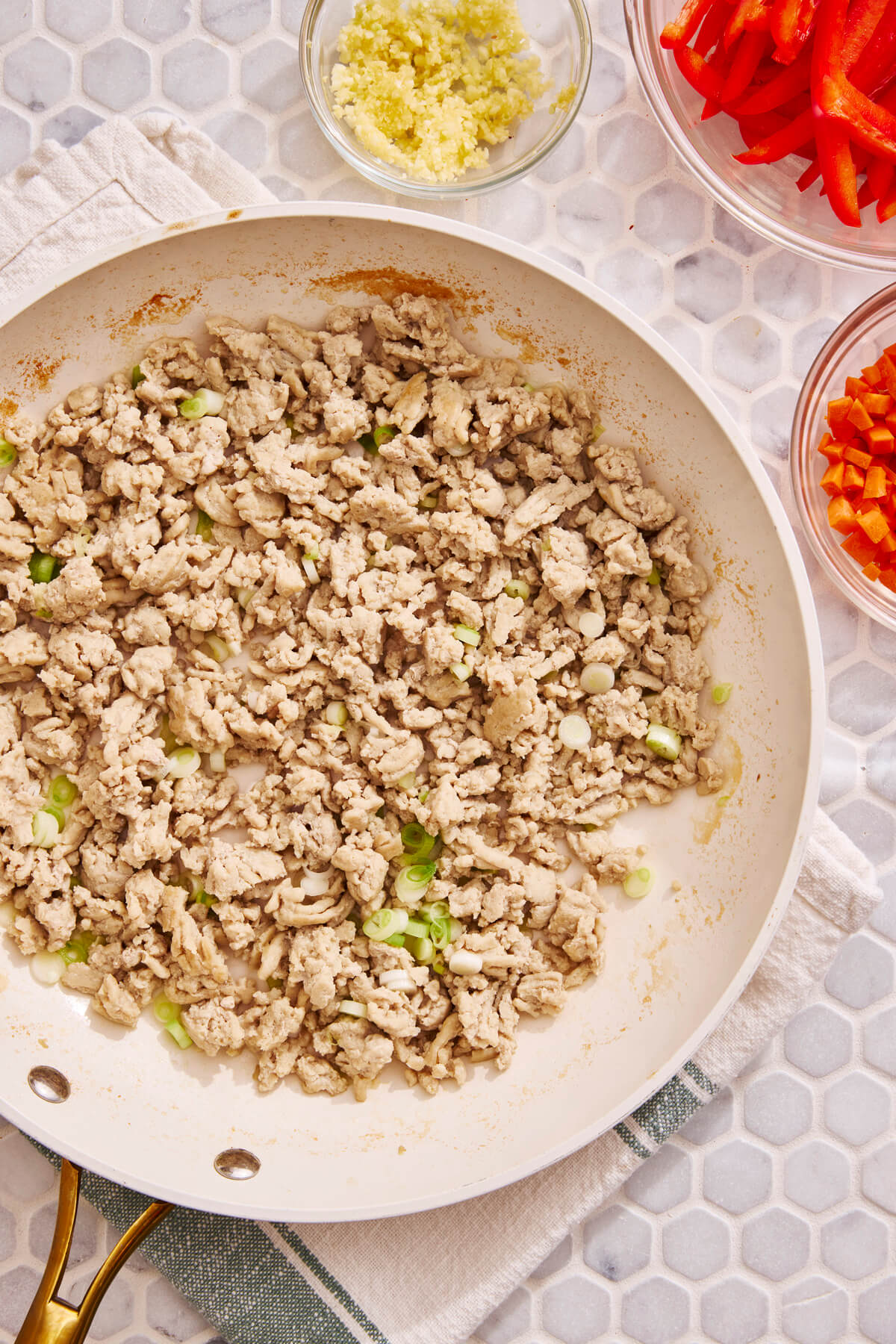 How to Make Thai Basil Lettuce Cups Step 1